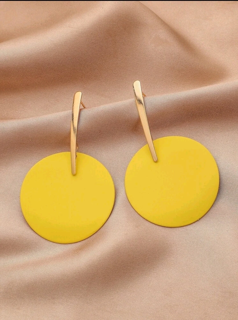 Yellow Circle image 0