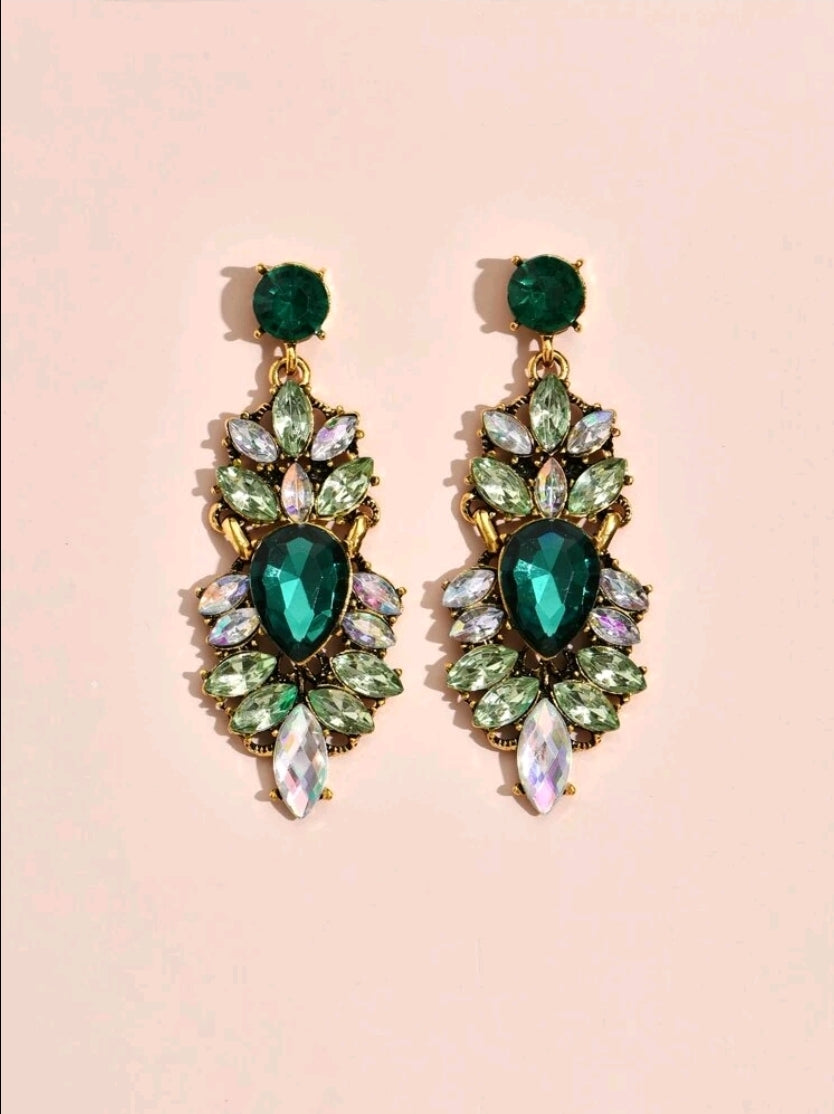 Green with envy  image 0